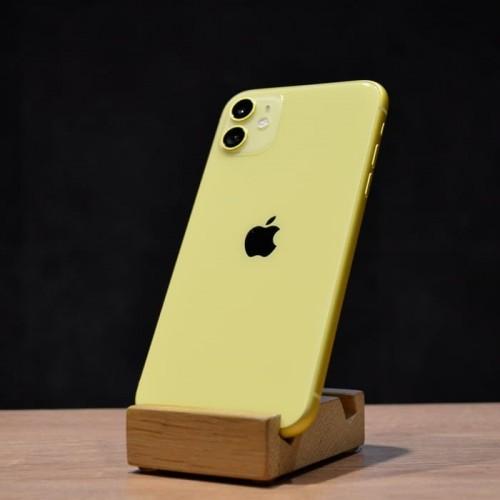 б/у iPhone 11 64GB (Yellow)